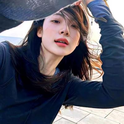 闪婚娶个小村姑，霍总赢麻了